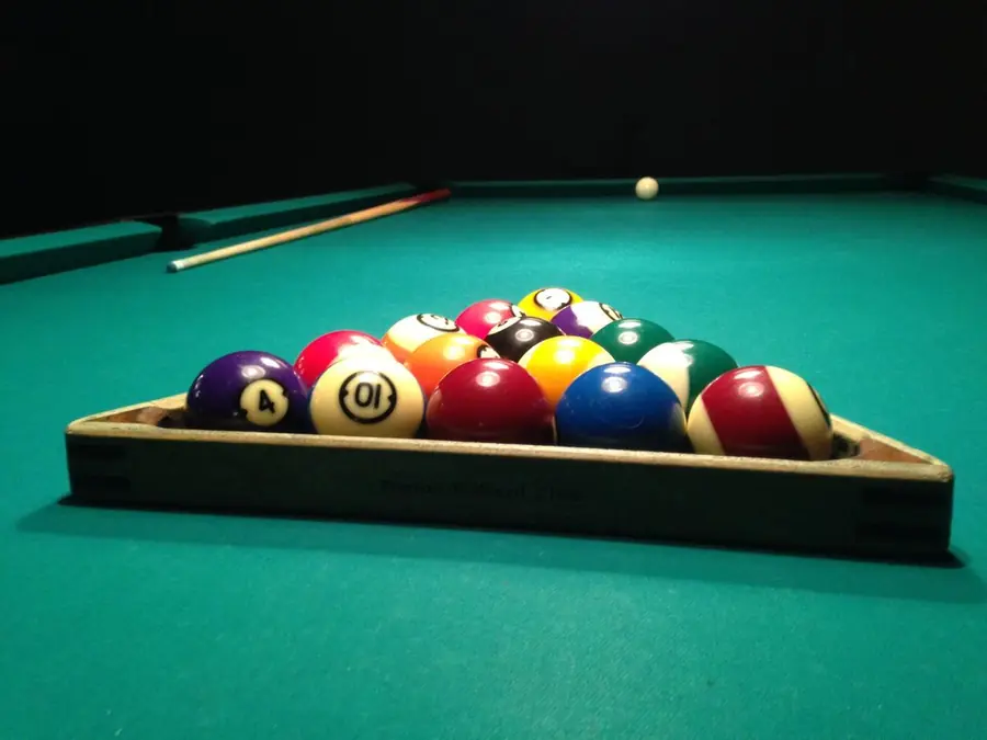 Pool balls, in typical color vision