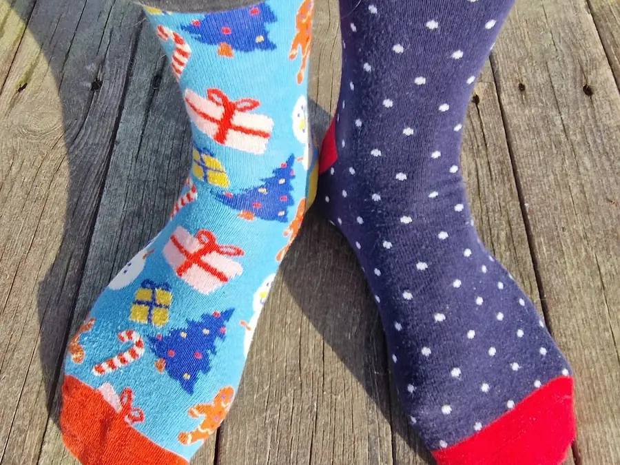 Odd socks, in typical color vision